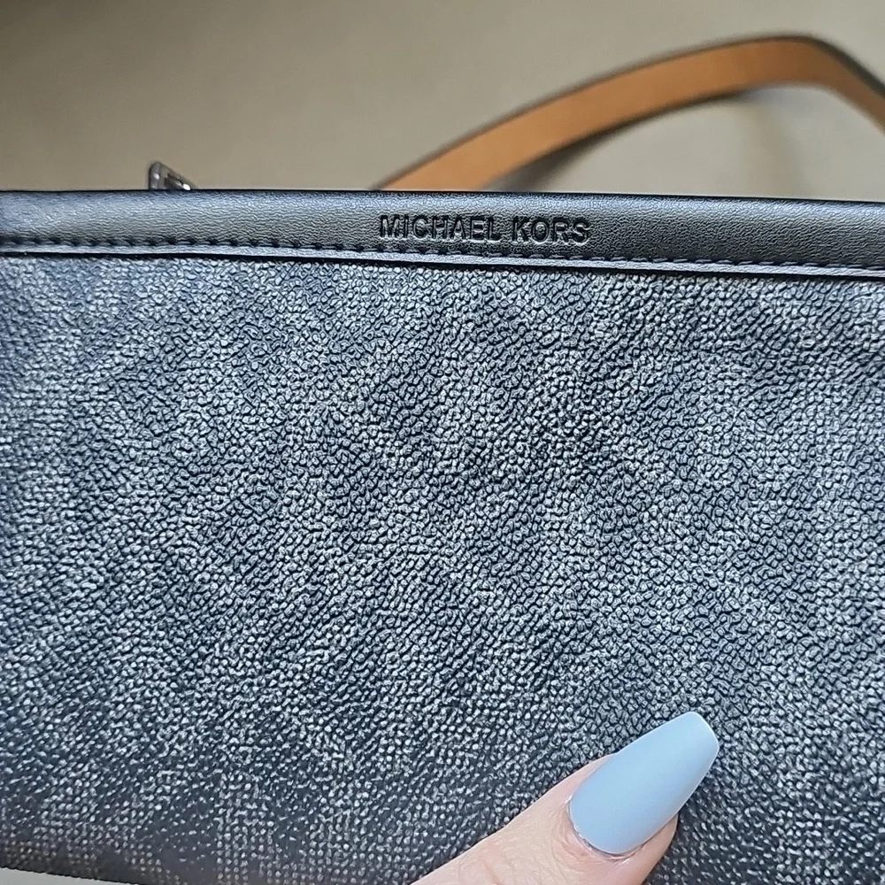 NWOT MICHAEL KORS Black Belt Bag